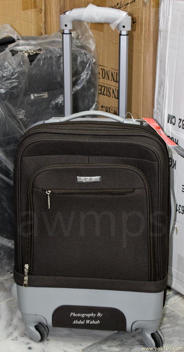 Imran Suitcase Shop Gul Plaza Shopping Center, Karachi General Talks