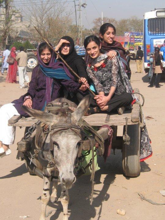 Funny Picture Girls drving khota | Pak101.com