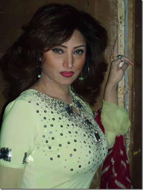 Hina Shaheen