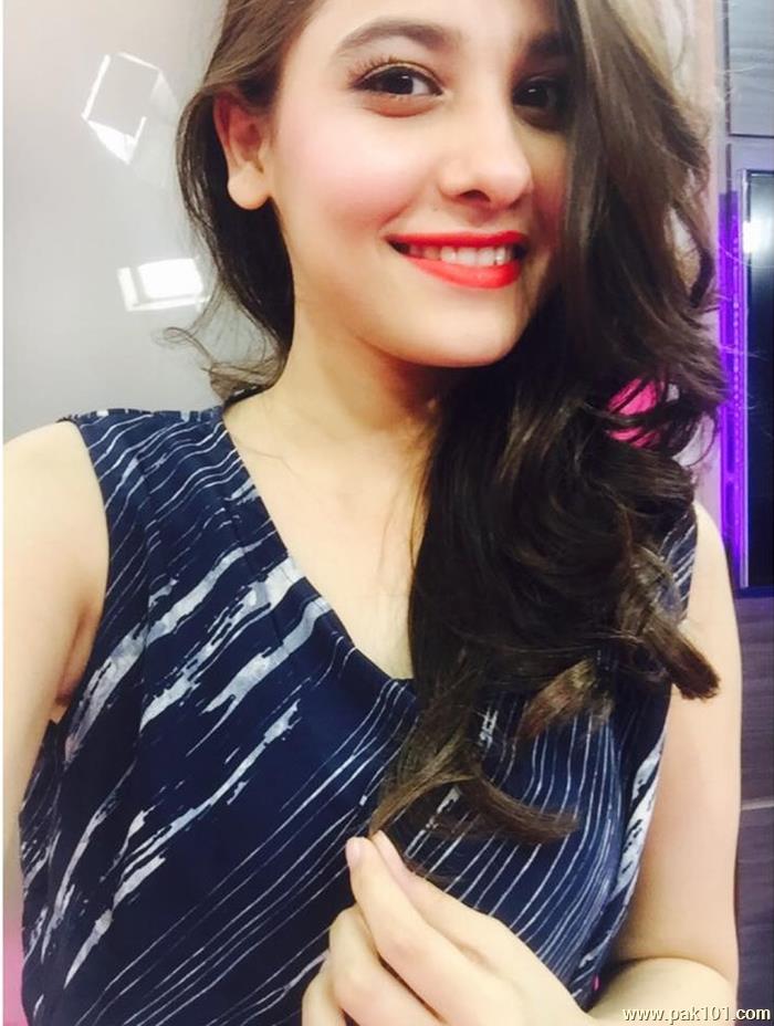 Hina altaf | Hairstyle, Hina altaf, Pakistani actress