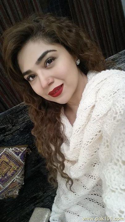 Natasha Ali -Pakistani Female Television Actress Celebrity 