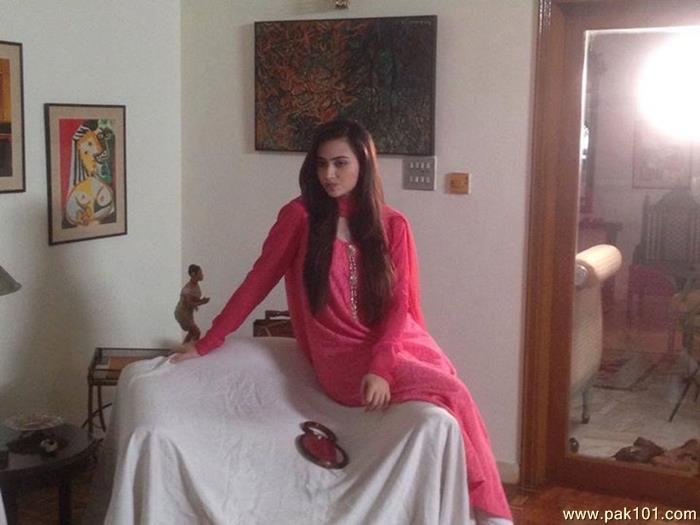 Sana Javed -Pakistani Female Model and Television Drama Actress