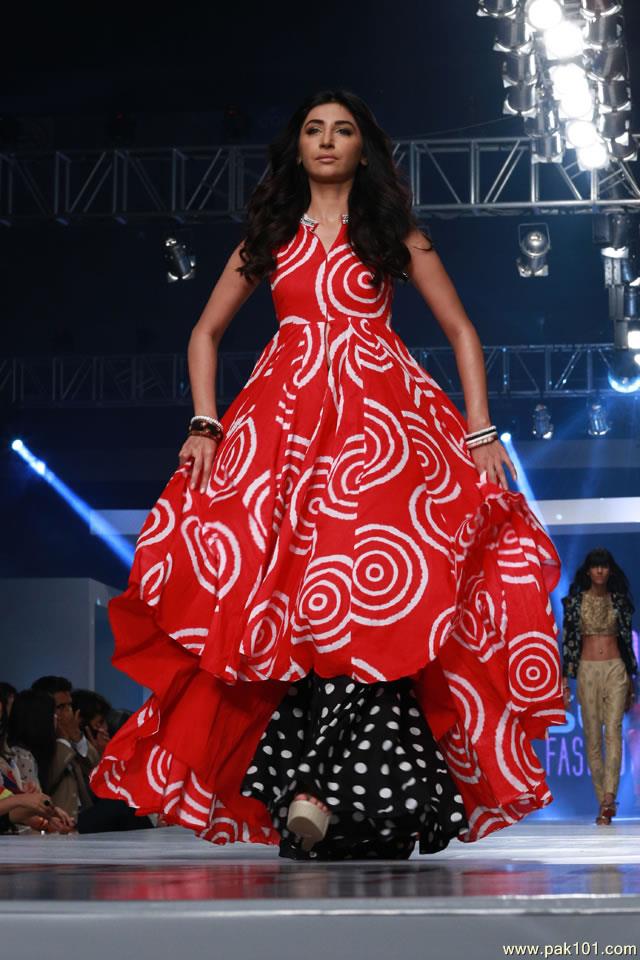 Gul Ahmed Collection at PFDC Sunsilk Fashion Week 2015-Lahore