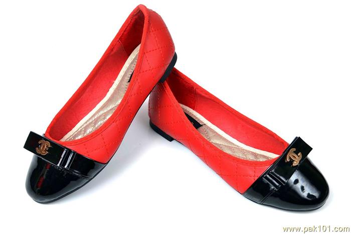 Metro Shoes Collection For Women/Girls- Black Bullet Pumps
Item Code : 10700014 (Red and Black)