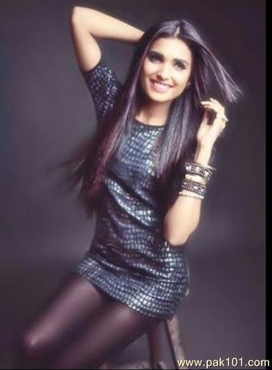Amna Ilyas -Pakistan Female Model Celebrity And Television Actress