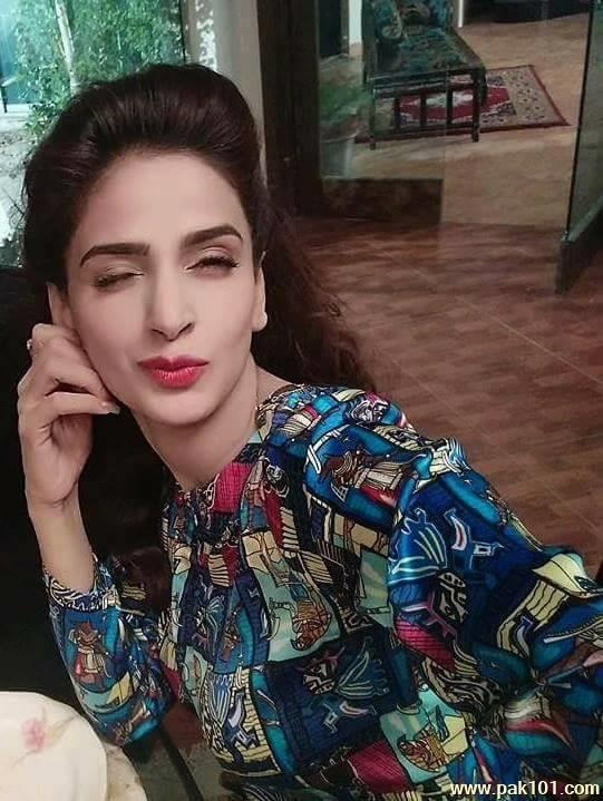 Saba Qamar -Pakistani Female Fashion Model And Television Actress Celebrity