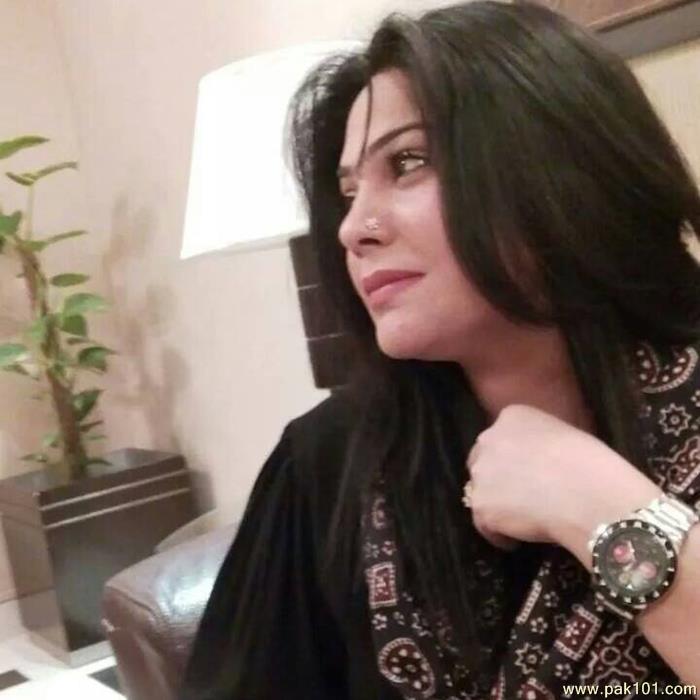 Sanam Marvi -Pakistani Female Singer Celebrity