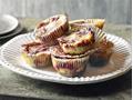 Cranberry Ripple Cheese-Cupcakes 