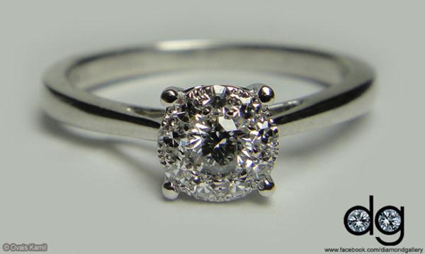 Rush NOW to avail “HALF PRICED SALE” At The Diamond Gallery : Pak101.com