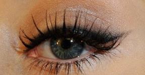 Cat Eyes Makeup Tips With Liquid Eye liner