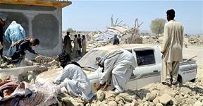 Magnit­ude 7.8 Earthq­uake Hits Sindh, Balochistan