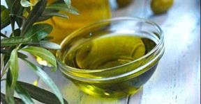 Six Benefits Of Olive Oil