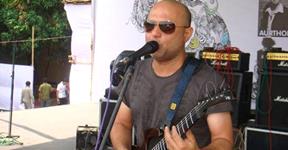 Comparison of Ali Azmat and Simon Cowell