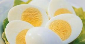 Green leafy Vegetables and Egg Yolk Improves Memory