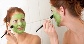 Coriander Face Mask for Pimple Scar Removal