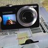 Samsung Slim Camera Dual LCD 12 mp Camera For Sale