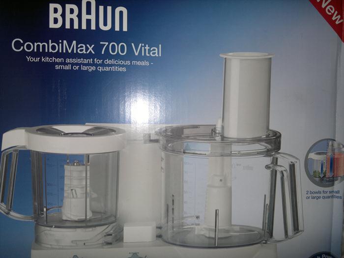 For sale BRAUN COMBIMAX 700 VITAL COMPLETE FOOD FACTORY for Rs. 10,500