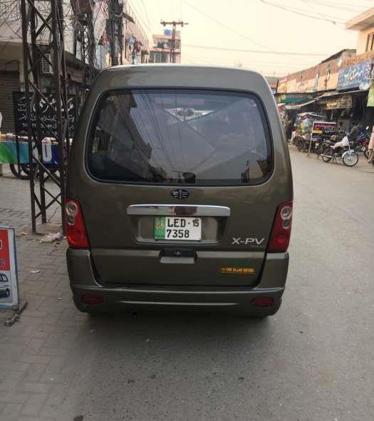 For sale FAW XPV 2015 Model Dual AC for Rs. 825,000/ in Lahore, Punjab