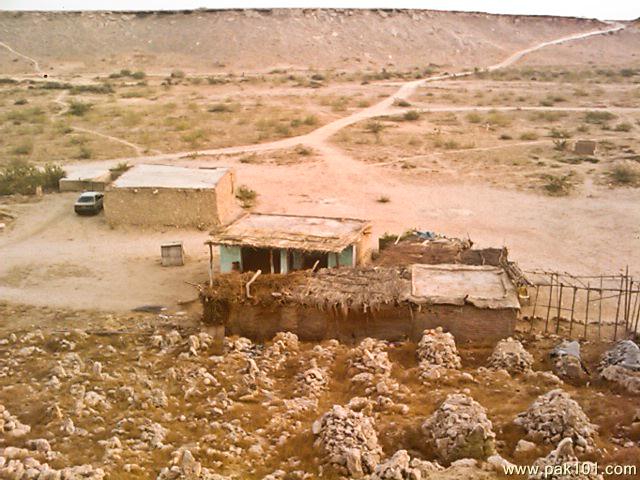 Syed Nehal Shah Noori Shrine(Mazar) Near Phuleli Naadi, Hyderabad.Sindh ...