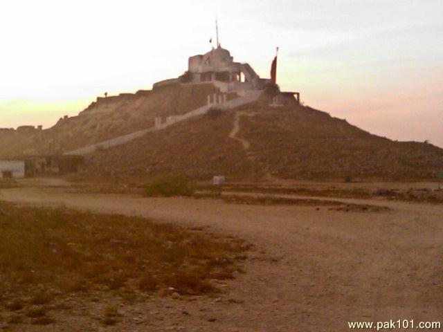 Syed Nehal Shah Noori Shrine(Mazar) Near Phuleli Naadi, Hyderabad.Sindh ...