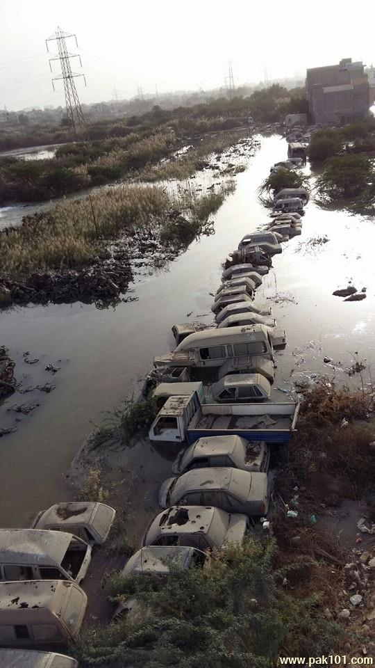 Karachi braces for water crisis as two pipelines burst General Talks