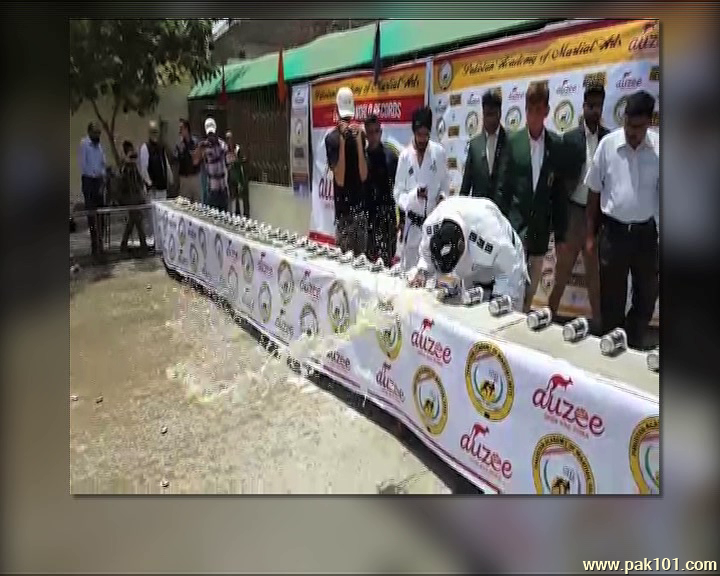 Pakistani tea seller claims two world records - Sports Talks - Pakistan ...