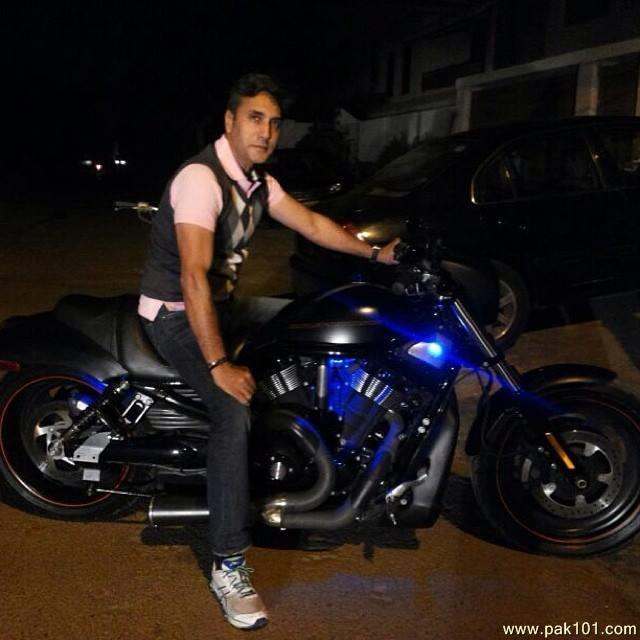 Adnan Siddiqui -Pakistani Television Actor Celebrity
