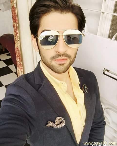 Muneeb Butt -Pakistani Fashion Model And Television Actor Celebrity