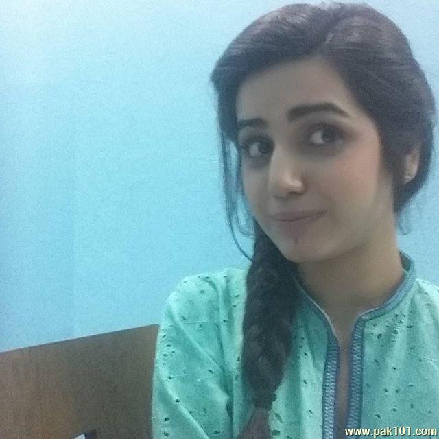 Anum Fayyaz -Pakistani Television Actress And Fashion Model Celebrity
