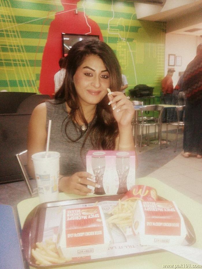 Laila -Pakistani Film Actress Celebrity