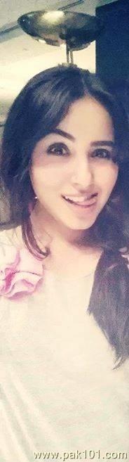 Nimra Khan -Pakistani Female Television Actress Celebrity And Director 