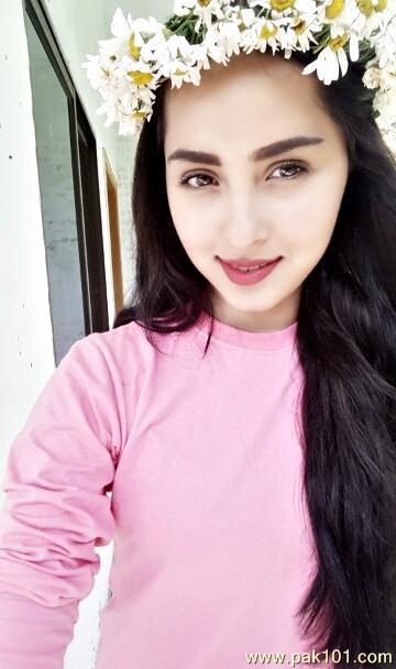 Nimra Khan -Pakistani Female Television Actress Celebrity And Director