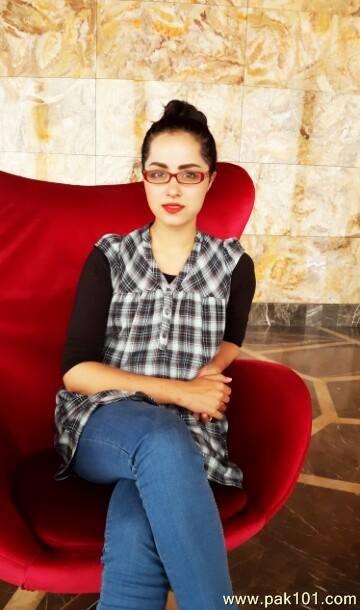 Nimra Khan -Pakistani Female Television Actress Celebrity And Director
