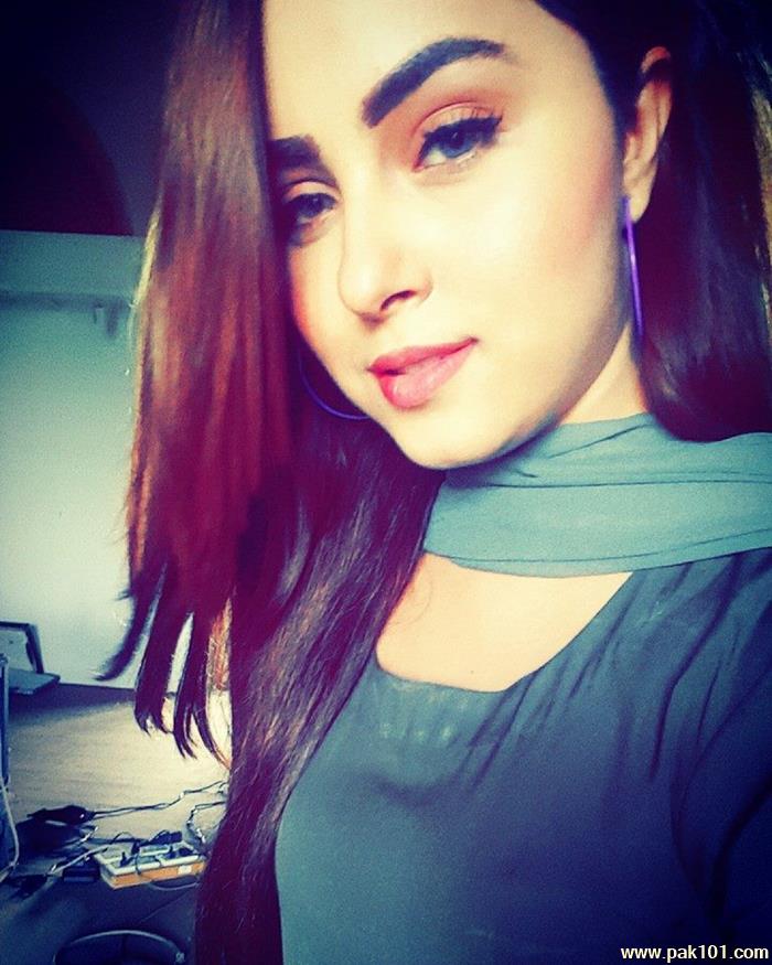 Nimra Khan -Pakistani Female Television Actress And Director Celebrity