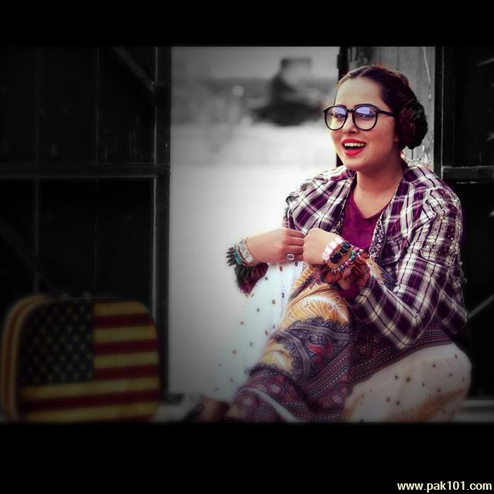 Nimra Khan -Pakistani Female Television Actress And Director Celebrity