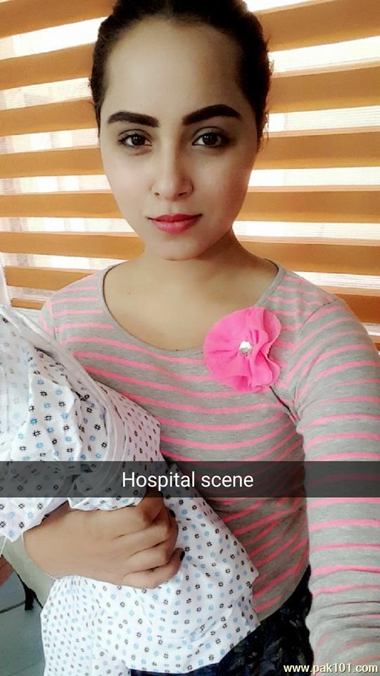 Nimra Khan -Pakistani Female Television Actress And Director Celebrity