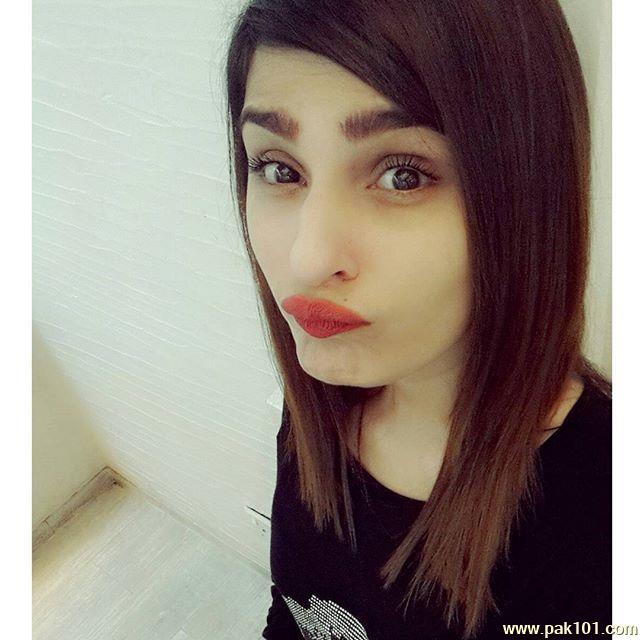 Sadia Ghaffar- Pakistani Television Drama Actress Celebrity 
