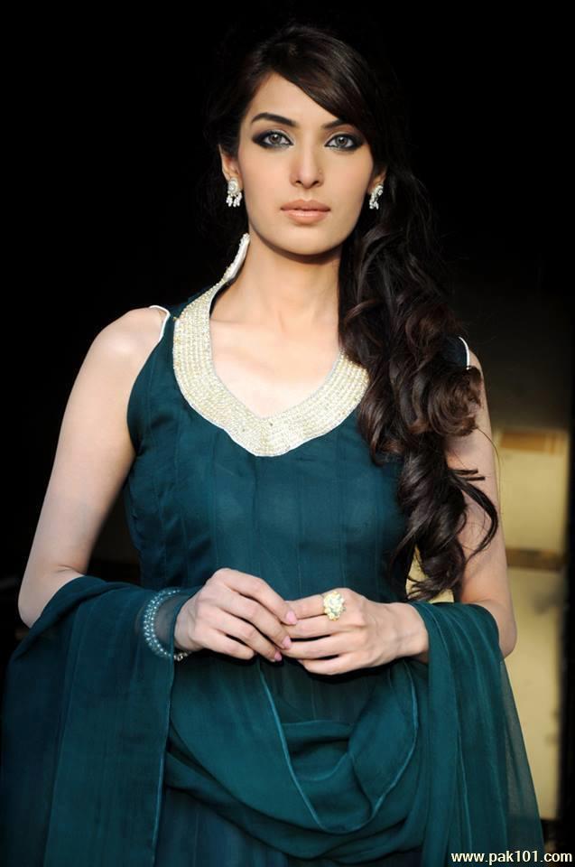 Gallery > Actresses > Saeeda Imtiaz > Saeeda Imtiaz - Female Fashion ...