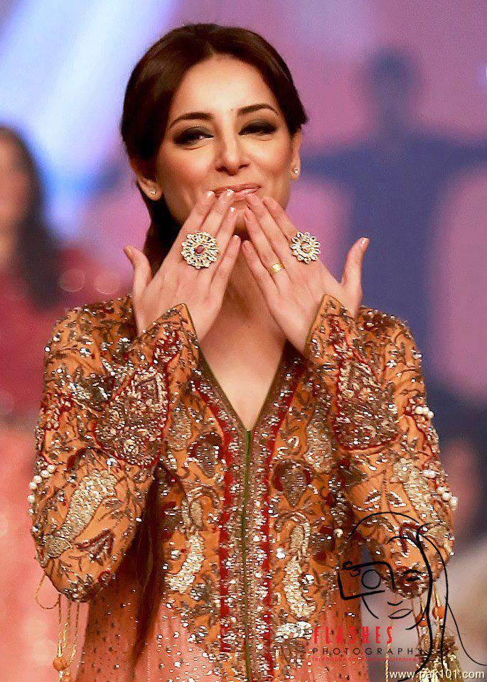 Sarwat gillani