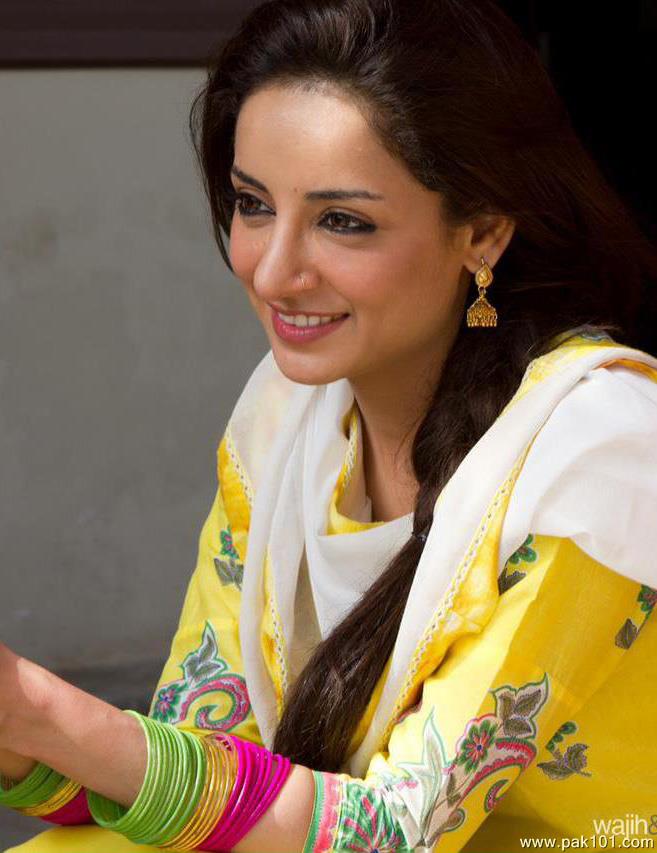 Sarwat gillani