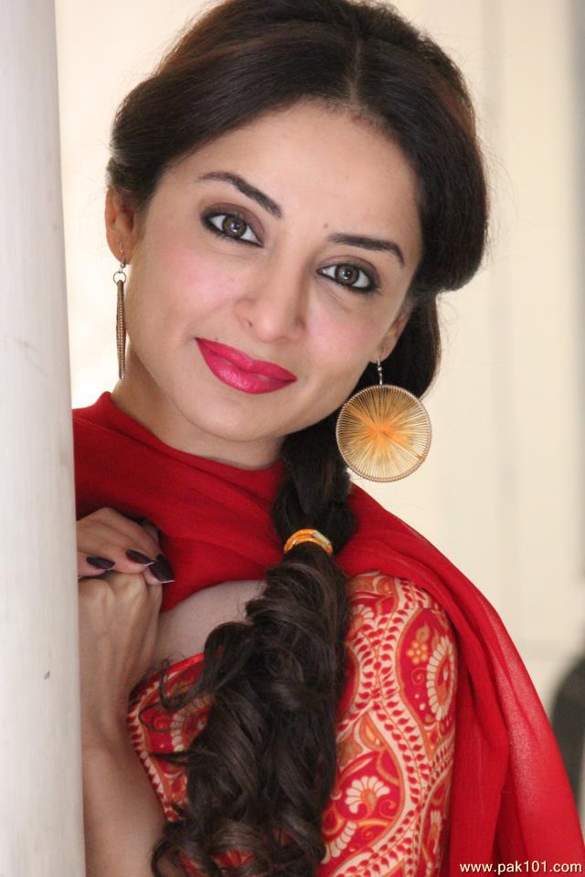 Sarwat gillani