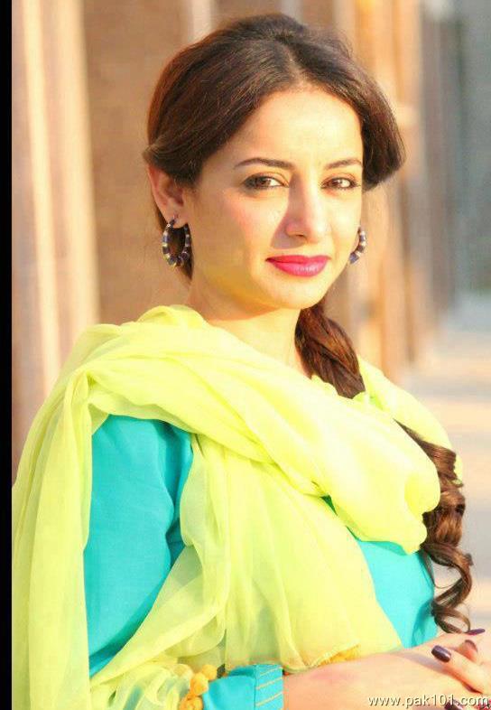 Sarwat gillani