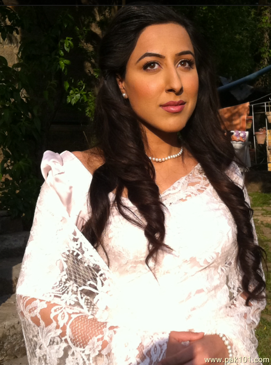 Yamina peerzada