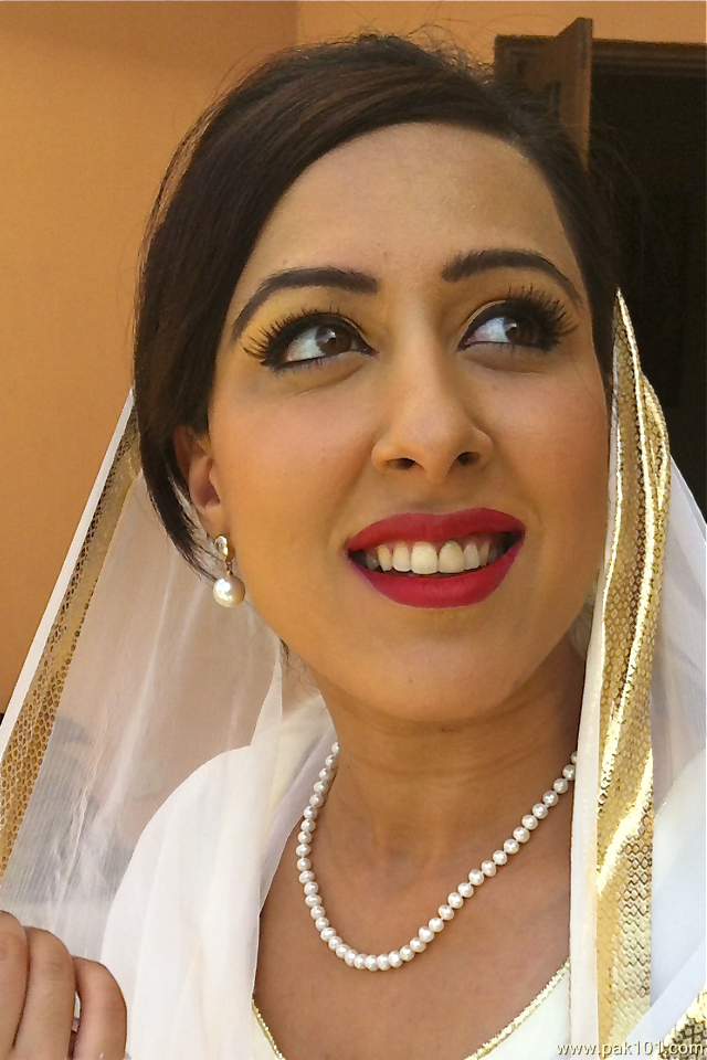 Yamina peerzada