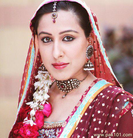 Yamina peerzada