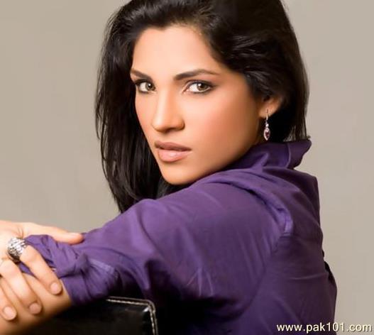 zhalay sarhadi