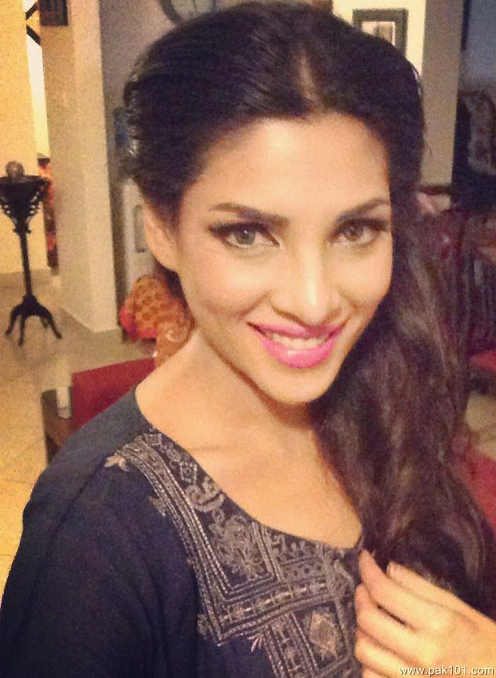 zhalay sarhadi