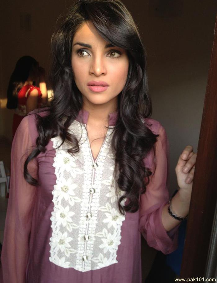 zhalay sarhadi