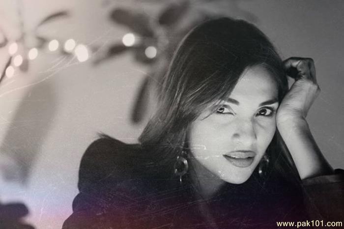 Zhalay Sarhadi -Pakistani Female Actress And Model Celebrity