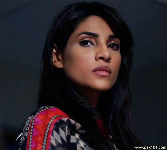 Zhalay Sarhadi -Pakistani Female Actress And Model Celebrity